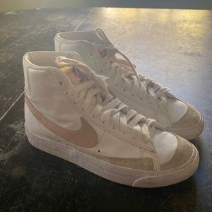 Nike blazer size 5.5 pink and white